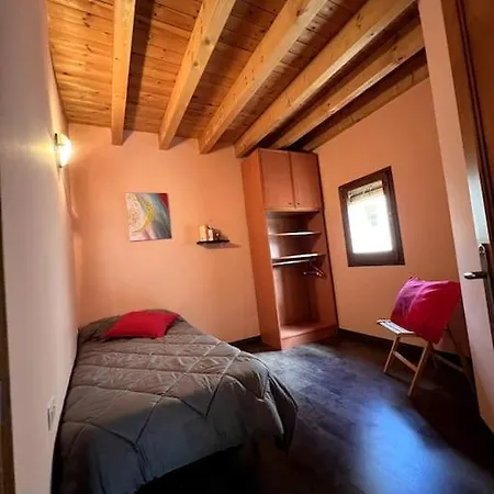 La Vall La Placa Apartment *